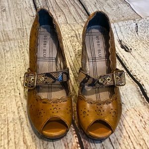 Bobbi Blu leather 90s brown heels-6